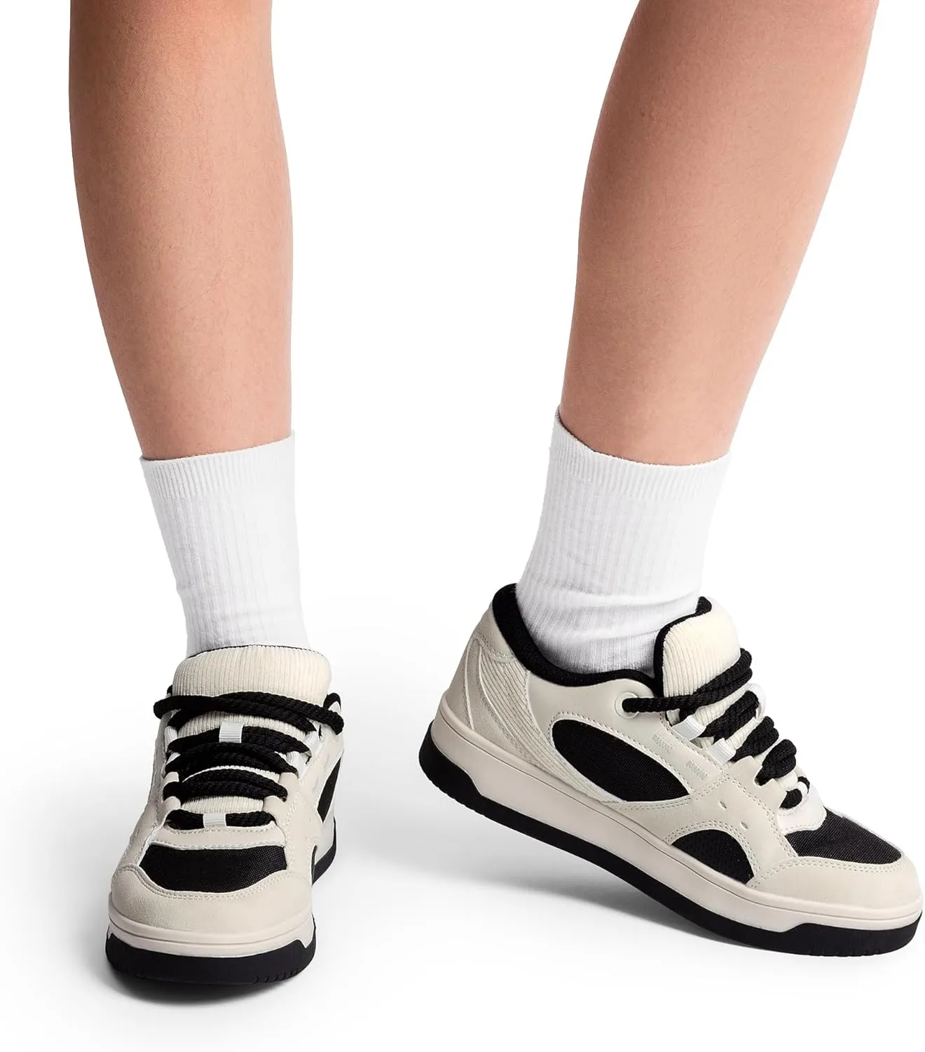 DREAM PAIRS Women's Skateboarding Shoes Low Top Walking Lace-Up Comfortable Casual Vivi Fashion Sneakers