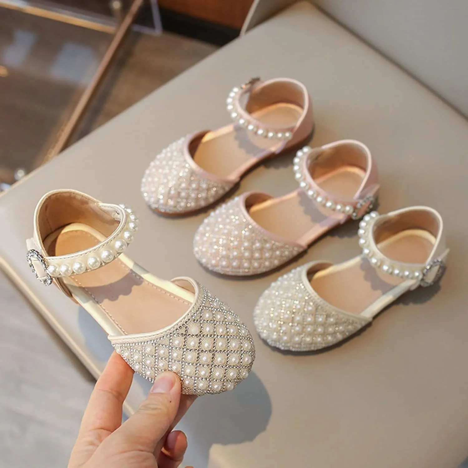 Girls Pearl Glitter Closed Toe Sandals Pearl Strap Ankle Wedding Elegant Princess Shoes Kids Girls Pageant Sandals