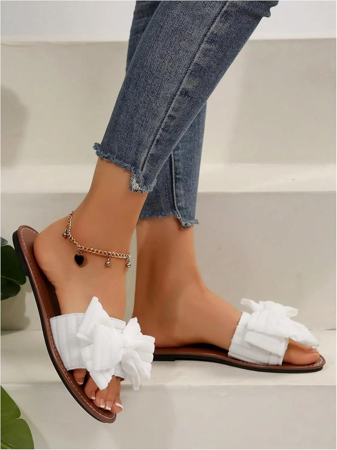 GORGLITTER Women's Bow Flat Sandals Open Toe Slip On Vacation Dressy Slide Sandals