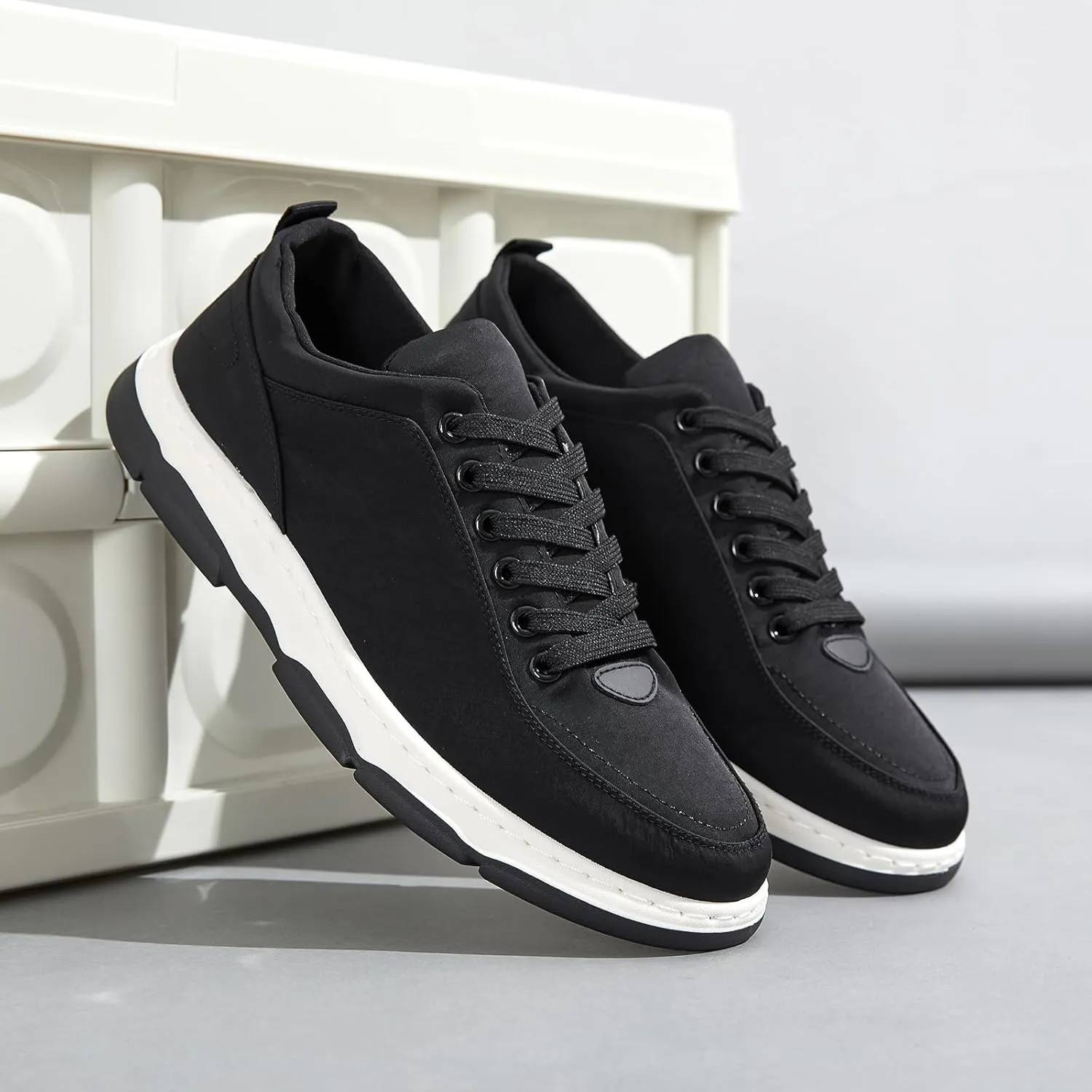 HYPOCRUTE Mens Fashion Sneakers Low Top Lace Up Casual Shoes for Men Comfortable Walking Shoes for Men