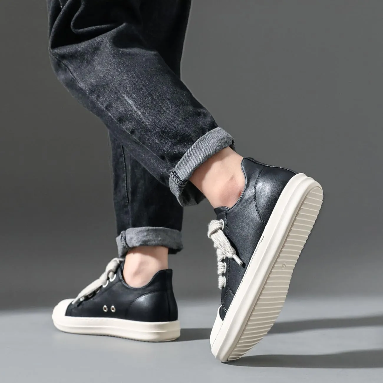 Low Top Sneakers for Men Comfortable Platform Walking Shoes