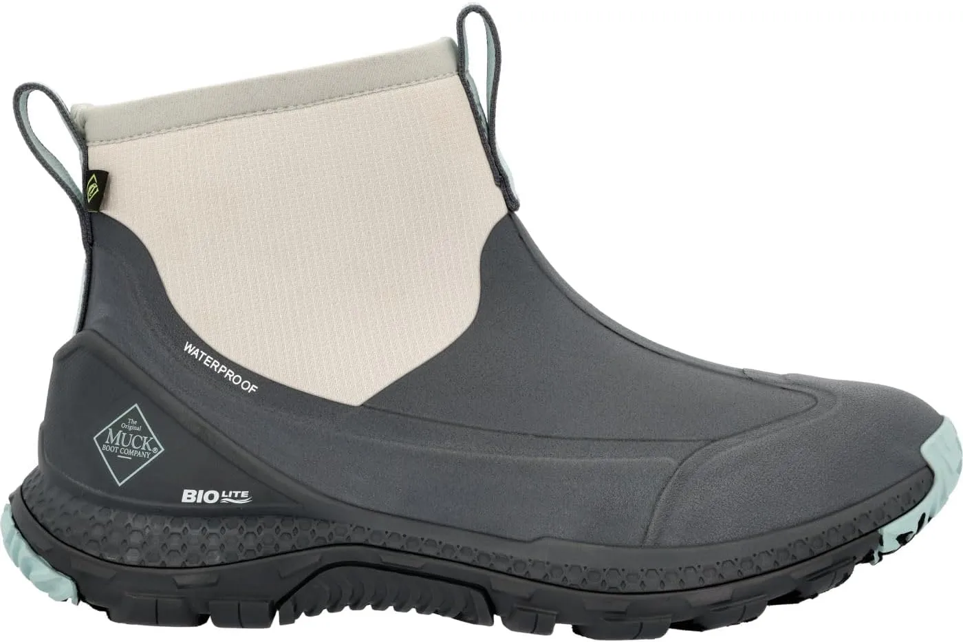 MUCK Women's Outspace Max Ankle Boot