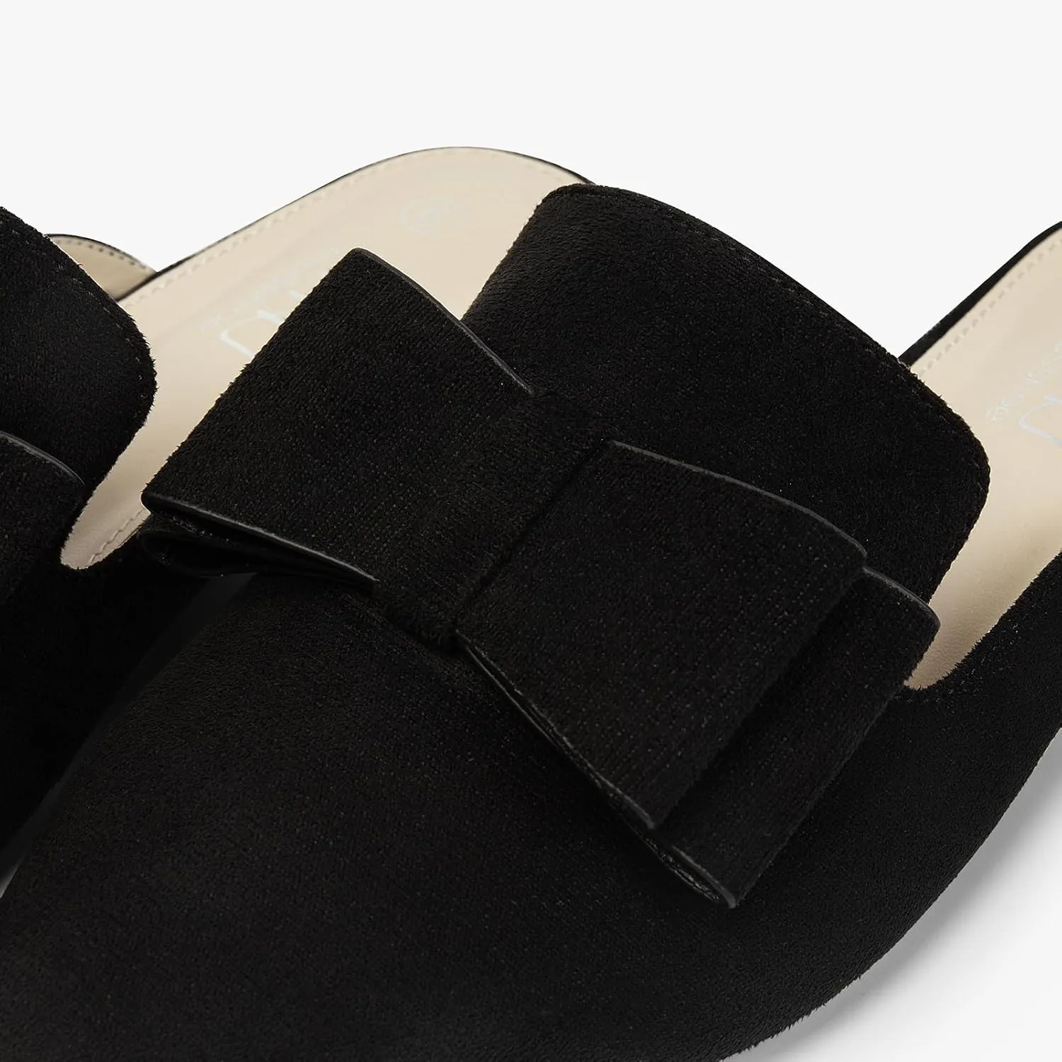 MUSSHOE Mules for Women Flats Comfortable Pointed Toe Slip on Women Mules Flats…