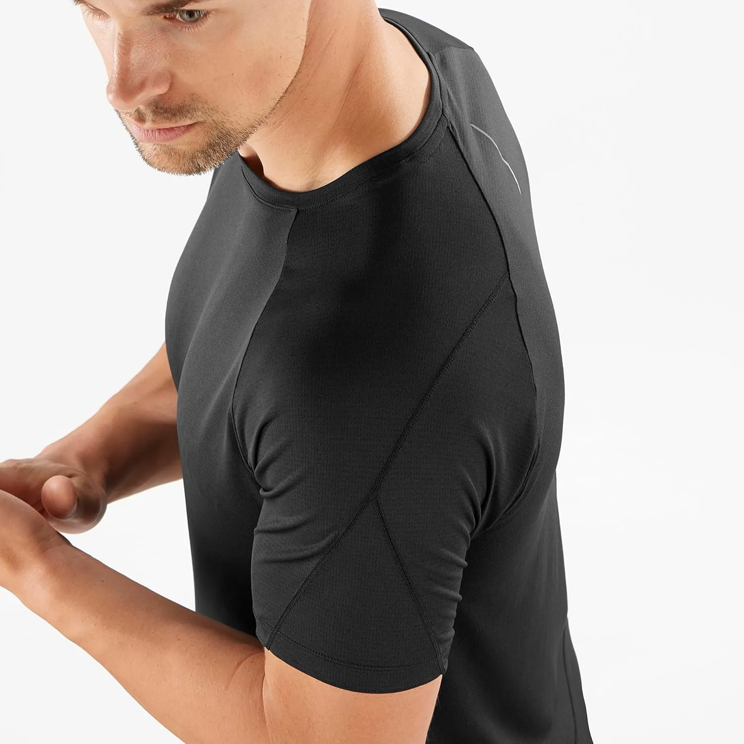 Salomon Men's Cross Run Short Sleeve T-Shirt for Running