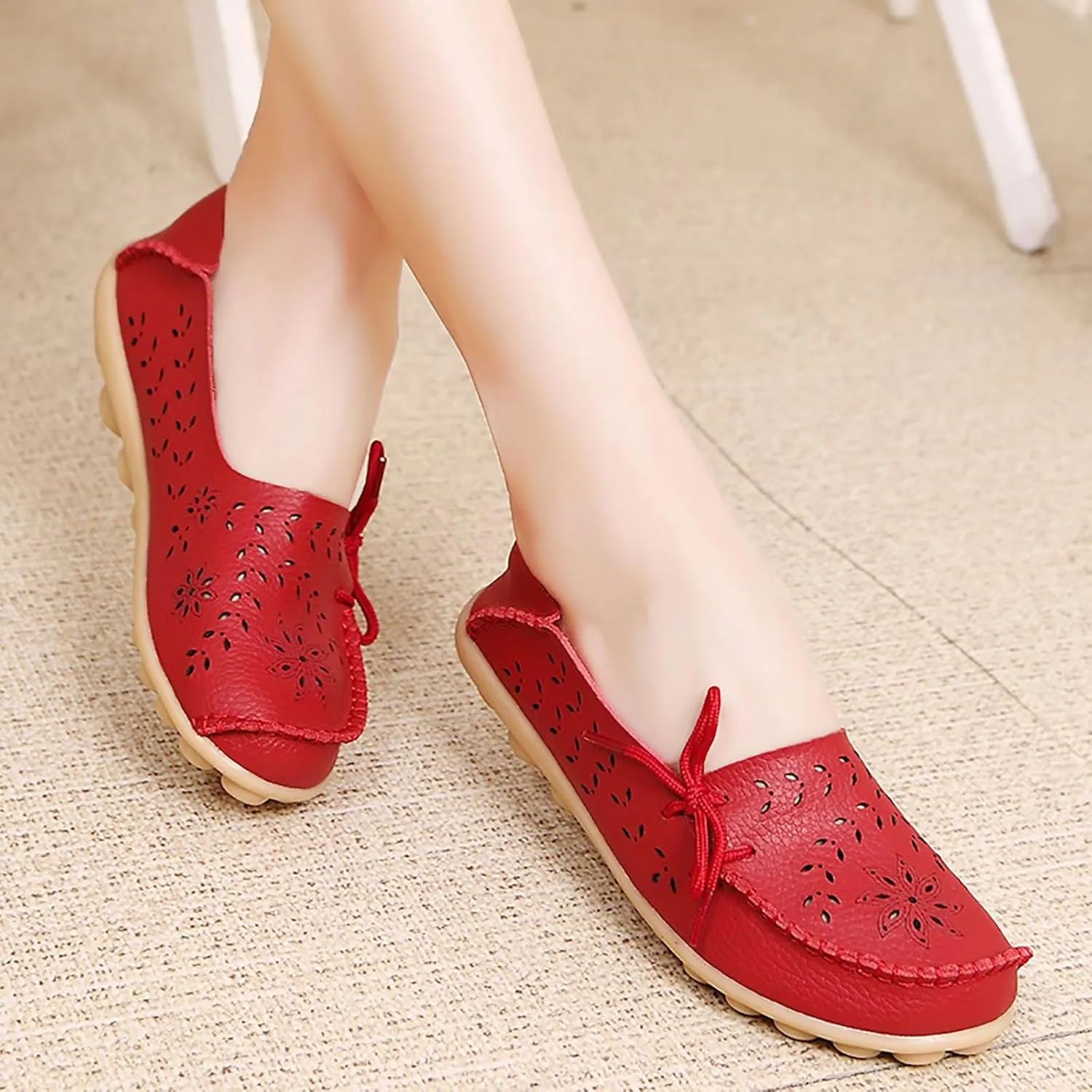 Solaud Women's Driving Moccasins Loafers Casual Round Toe Soft Comfortable Leather Loafers Breathable Slip On Walking Shoes