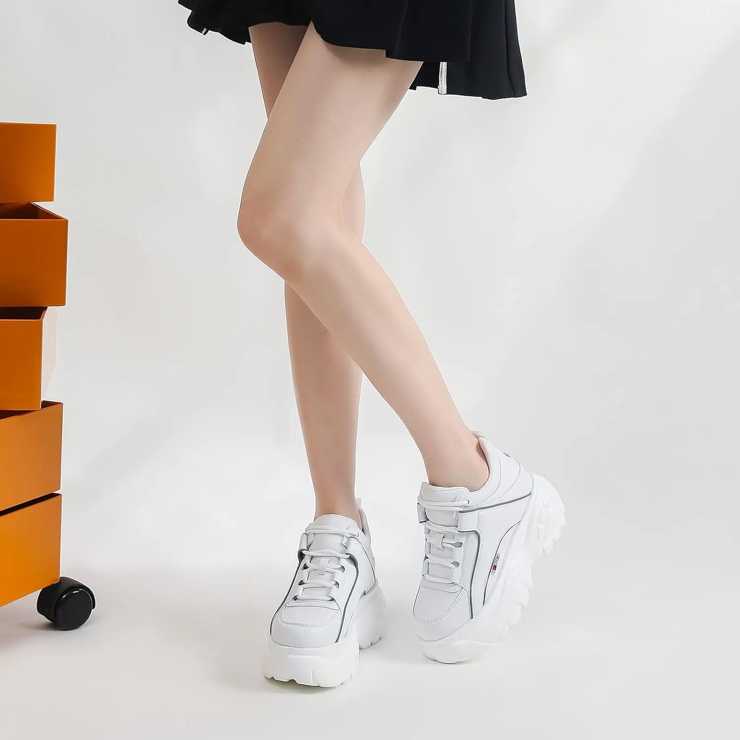 somiliss Chunky Platform Sneakers Shoes for Women Microfiber Leather Lace Up Casual White Black Walking Shoes Women Fashion Sneakers