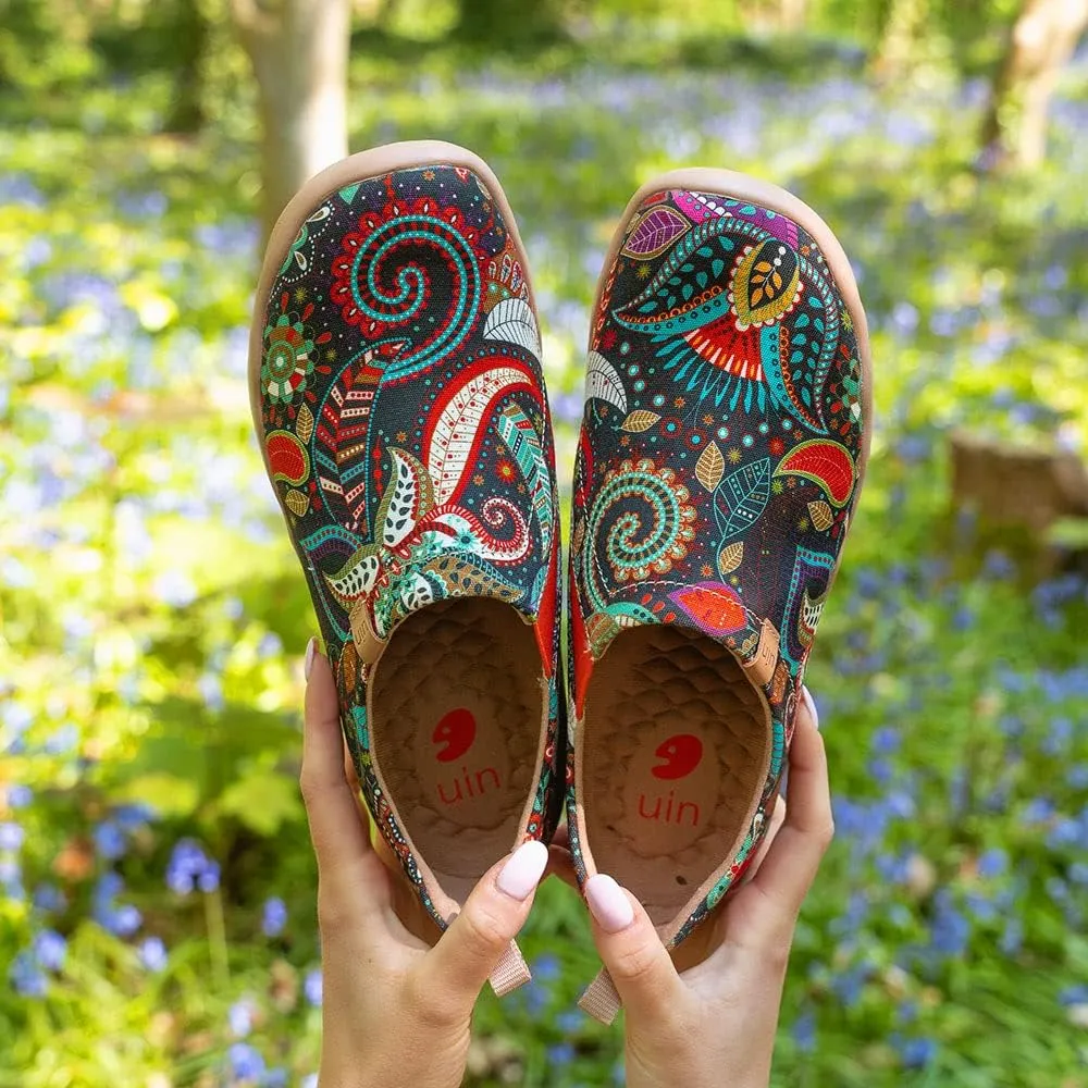 UIN Women's Blossom Slip On Shoes Colorful Comfortable Lightweight Art Travel Sneakers Casual Floral Stylish Everyday Loafers