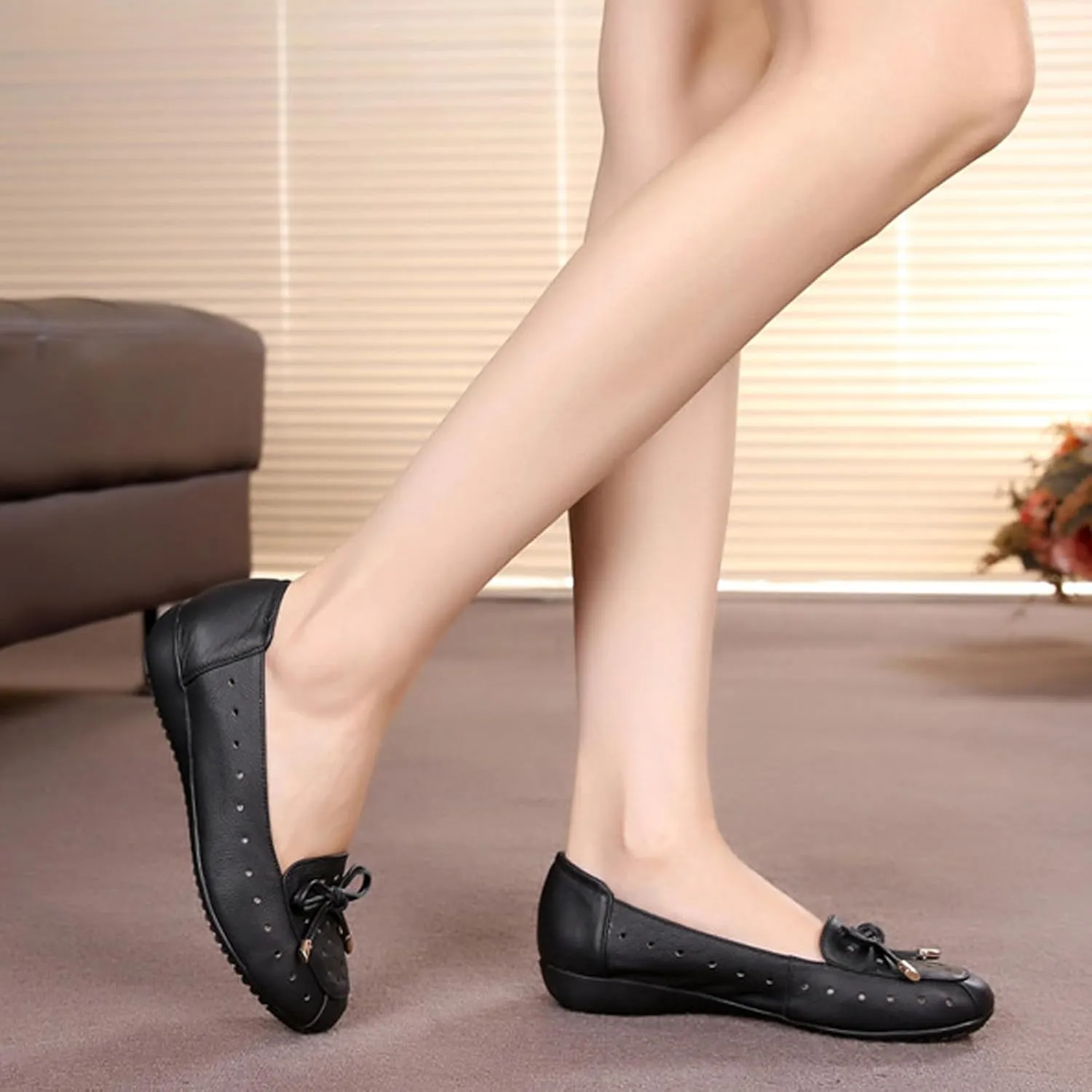 Women's Bow-Knot Hollow Flat Soft Leather Loafers,Fashion Breathable Spring and Summer Round Toe Slip On Casual Walking Shoes Nurse Flats Shoes